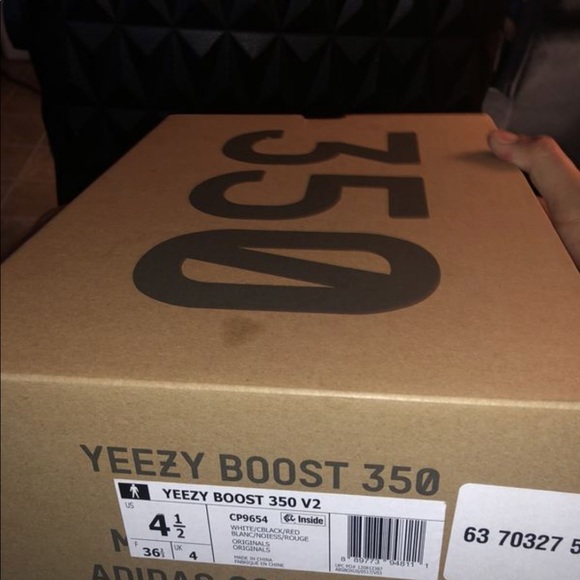 Adidas boost 350 v2 Zebra size 4.5 - Picture 8 of 8